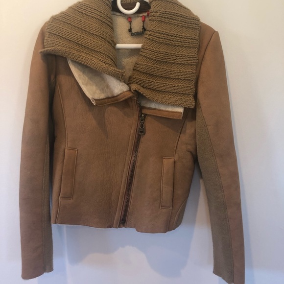 Gorgeous suede jacket - Picture 2 of 12